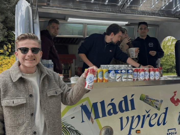 V Jihlavě jsme odstartovali roadshow Petra Fialy s foodtruckem BEZBIZARU
